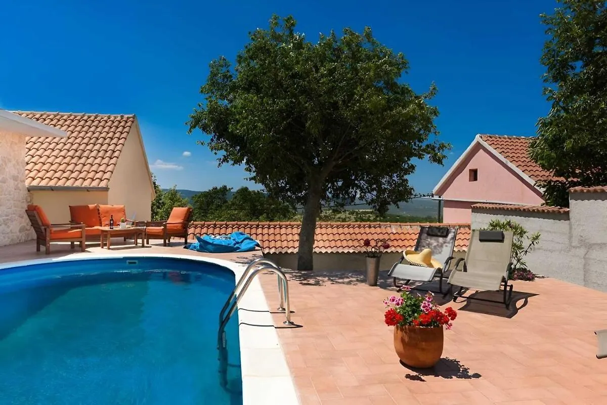 Authentic Stone Villa With Pool, Obrovac Kruševo 0*,