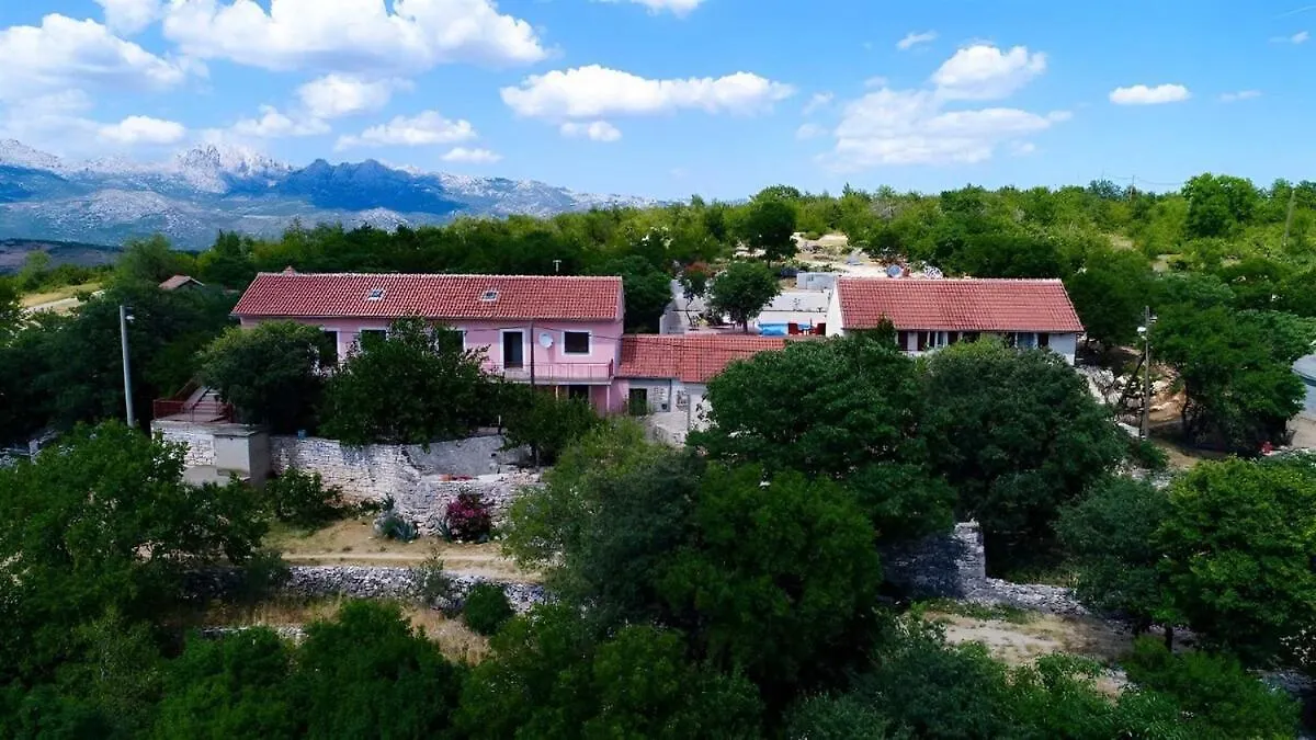 Authentic Stone Villa With Pool, Obrovac Kruševo
